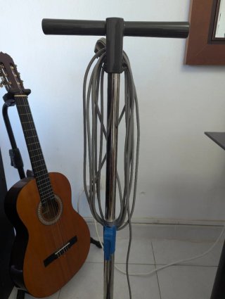 Pulidora Electrolux con accesorios