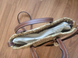 Bolso Parfois trenzado con bandolera