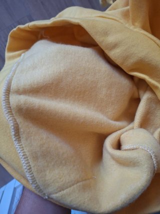 Sudadera amarilla con capucha Talla S