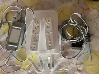 Nintendo Wii Blanca con Accesorios