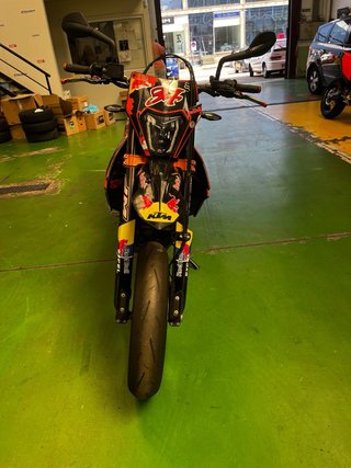 KTM 690 SMCR 2017 Supermotard