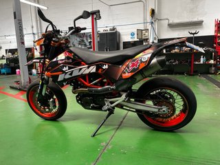 KTM 690 SMCR 2017 Supermotard