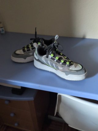 Adidas Zapatillas Grises y Verdes