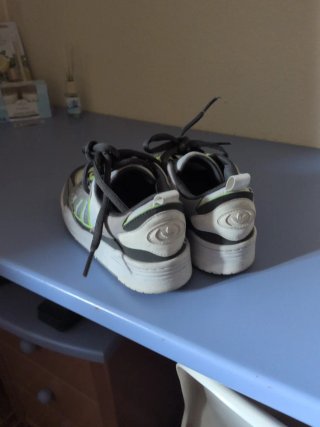 Adidas Zapatillas Grises y Verdes