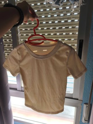 Camiseta SheIn Canalé Beige Talla M