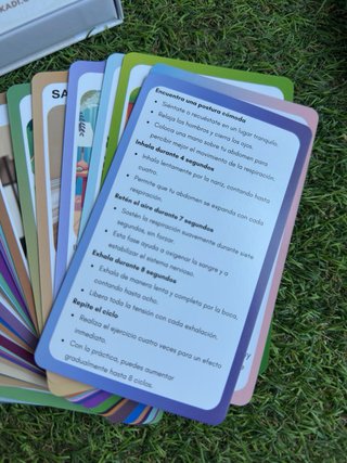Tarjetas de ejercicios de terapia somática