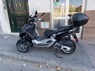 Piaggio MP3 3 Ruedas Negro/Plata