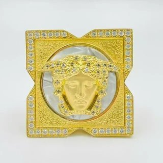 Anillo Medusa Nacar Cuadrado 18K