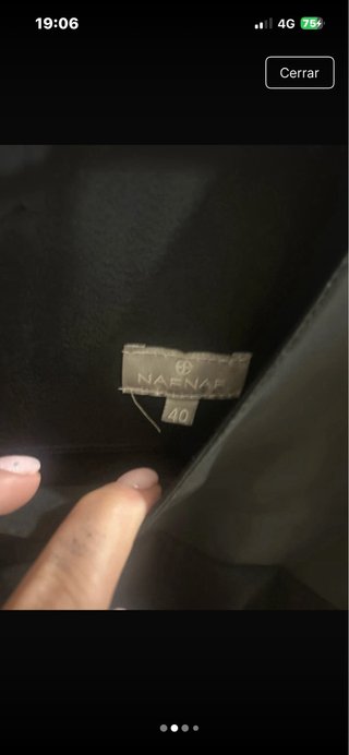 Vestido negro con efecto piel