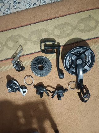 Transmisión Shimano 8v Completa