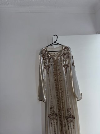 Caftan bordado talla M