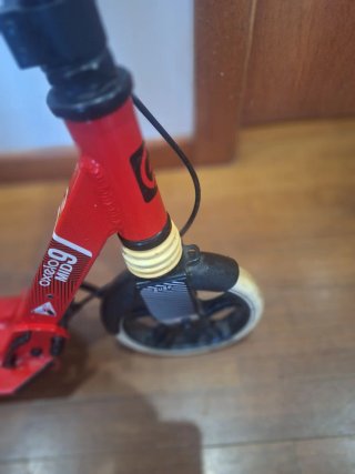 Patinete rojo
