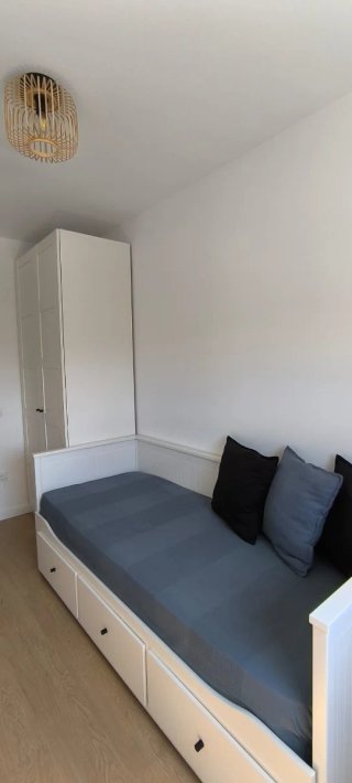 Diván y Armario 2 puertas Blanco IKEA
