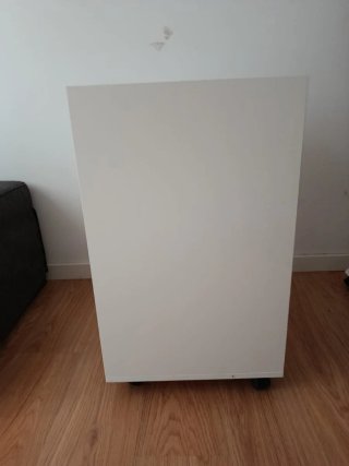 Cajonera con ruedas blanca y madera