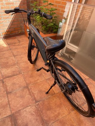 Bicicleta Eléctrica TREKKING Gris
