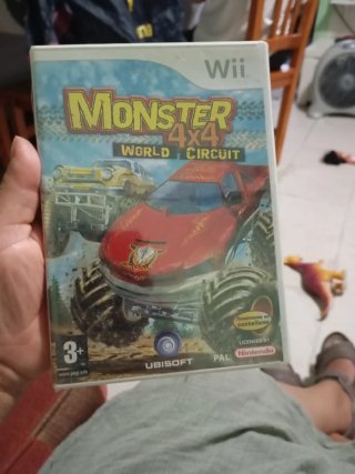 Juego Wii Monster 4x4 World Circuit