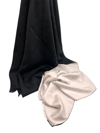 Estola Louis Vuitton Negra