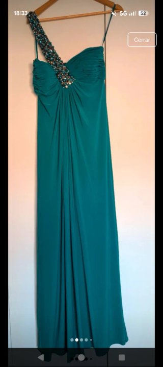 Vestido fiesta verde talla 42. Con detalle joya