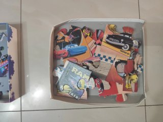 Lote 2 Puzzles Cars Disney Clementoni y Ravensburg