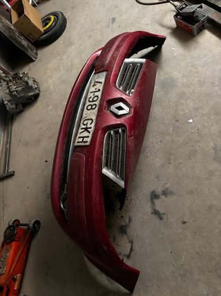 Paragolpes Renault Scenic II