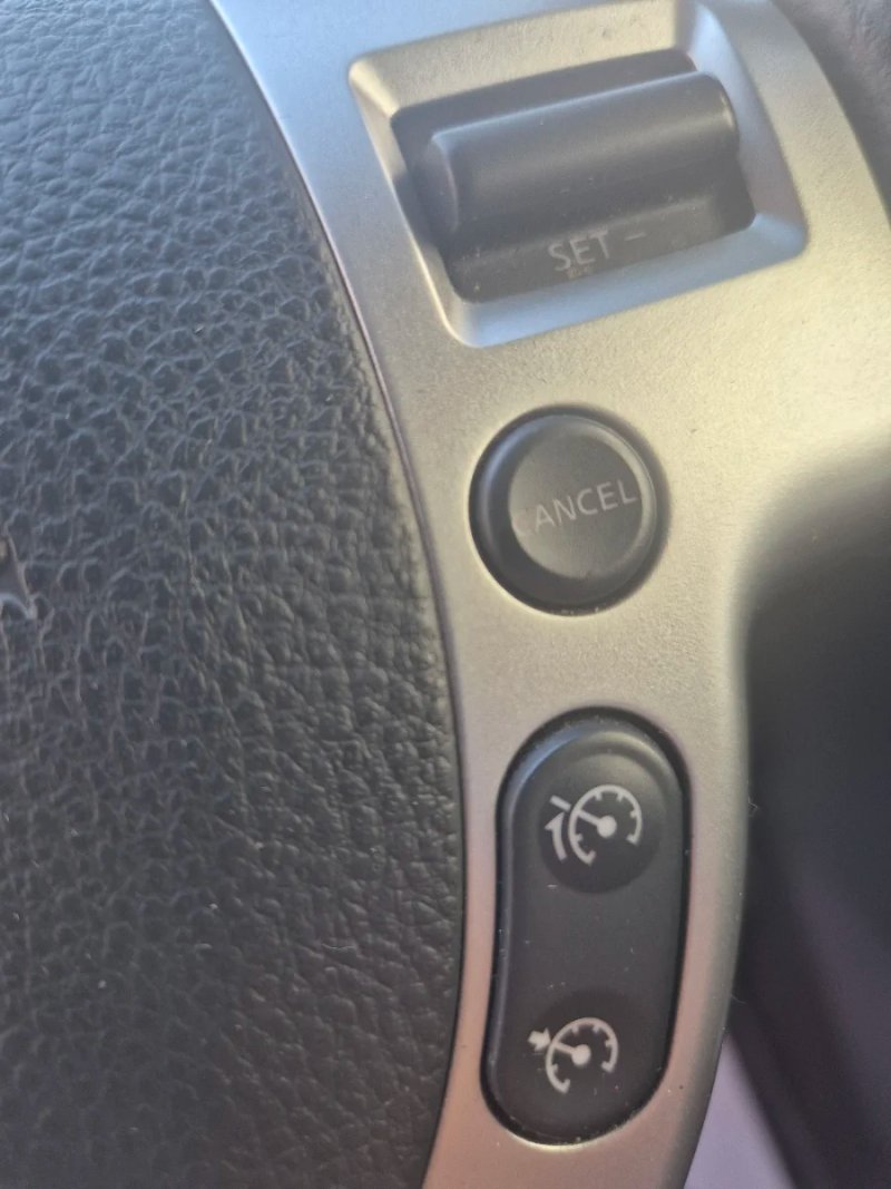 Nissan Qashqai 1.5 dCi T.Sport 4x2 17'' 2011, foto 11