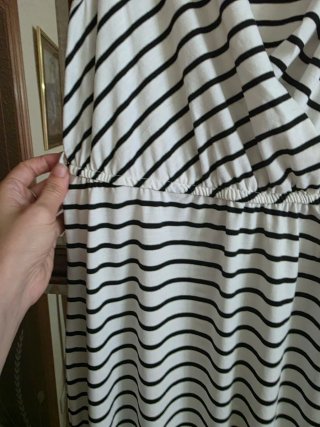 Vestido BOSKE Rayas Blanco y Negro Talla M/L