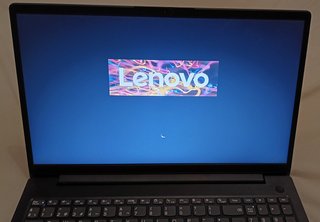 Portátil Lenovo V15 G2 IJL