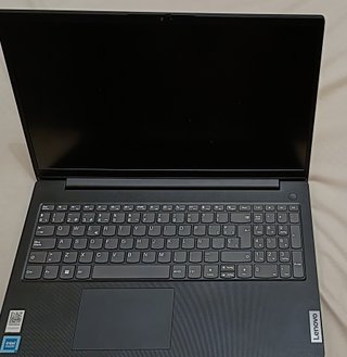 Portátil Lenovo V15 G2 IJL