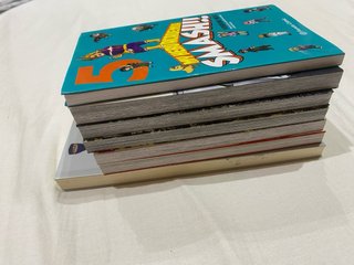 Lote pack 11 cómics manga por 18 todos