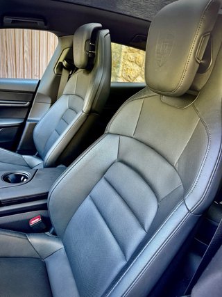 Porsche Taycan 2023 Garantia Porsche hasta 10/27
