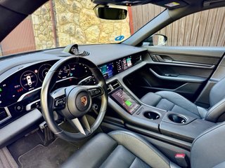 Porsche Taycan 2023 Garantia Porsche hasta 10/27