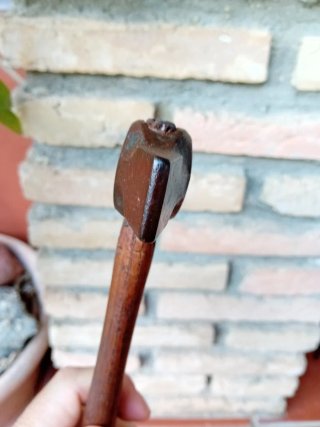 Martillo chapista antiguo marca BELLOTA