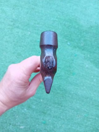 Martillo chapista antiguo marca BELLOTA
