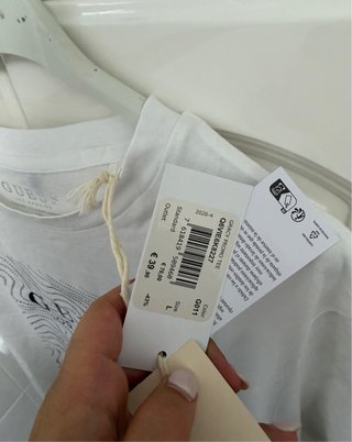 Camiseta Guess Blanca Talla L