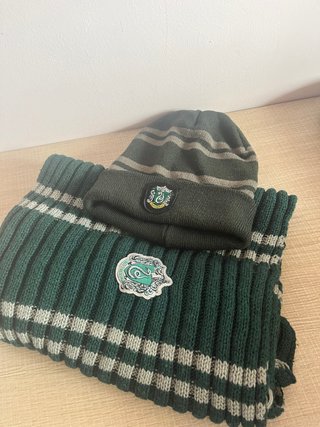 Conjunto Gorro y Bufanda Harry Potter Slytherin