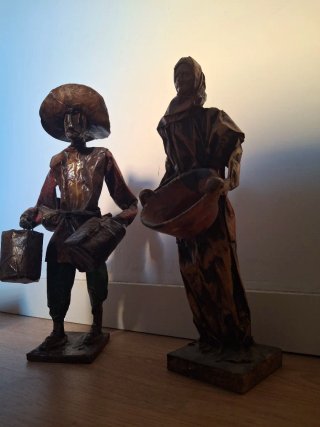 Figuras de papel maché