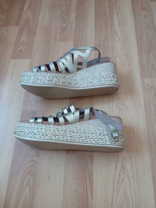 Sandalias plataforma Eva Frutos