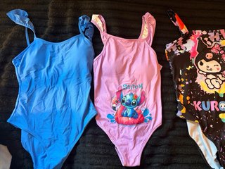 Bañadores niña T. 13-14