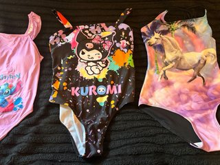 Bañadores niña T. 13-14