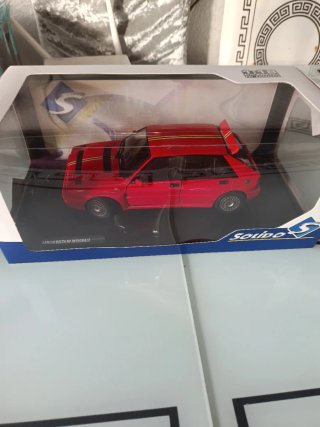 Coche Solido Lancia Delta HF Integrale Rojo