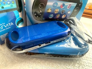 PSVITA OLED AZUL Cómo Nuevo.