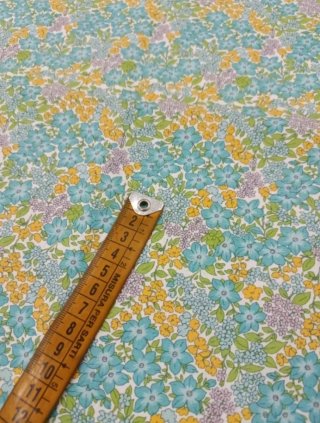 Retal popelín estampado floral