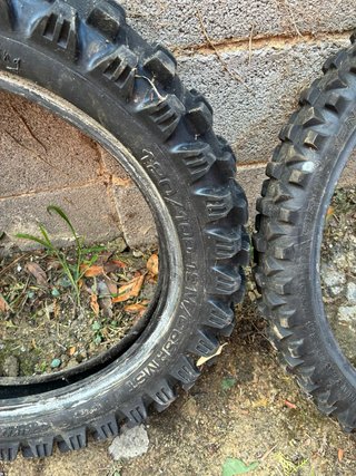Juego de neumáticos de enduro