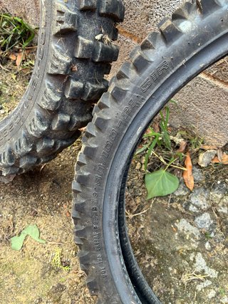Juego de neumáticos de enduro