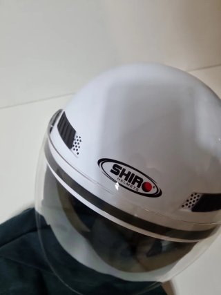 Casco Moto Blanco con Visera