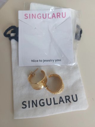 Pendientes dorados Singularu nuevos