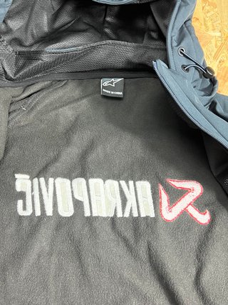 Chaqueta Alpine Moto Akrapovic Talla M