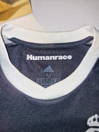 Camiseta Pharrell Williams x Real Madrid Humanrace
