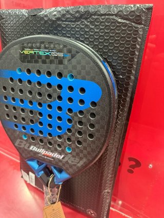 Pala Bullpadel Vertex 05 Hybrid 2026