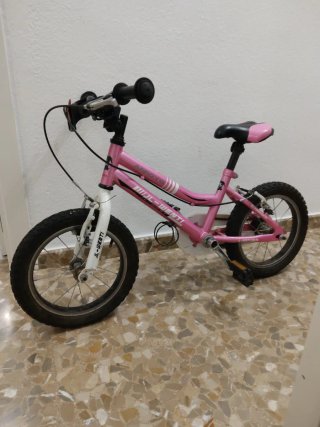 Bicicleta infantil rosa